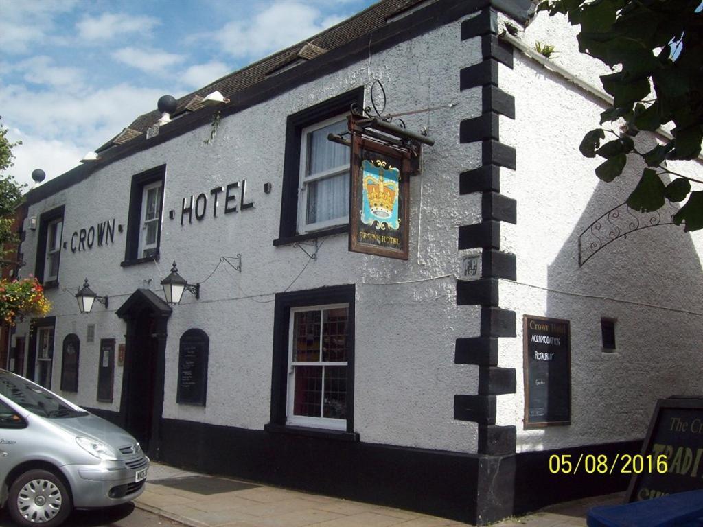 The Crown Hotel Swindon Buitenkant foto